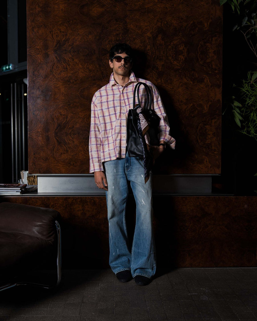 LIGHT WASH BOOTCUT JEANS